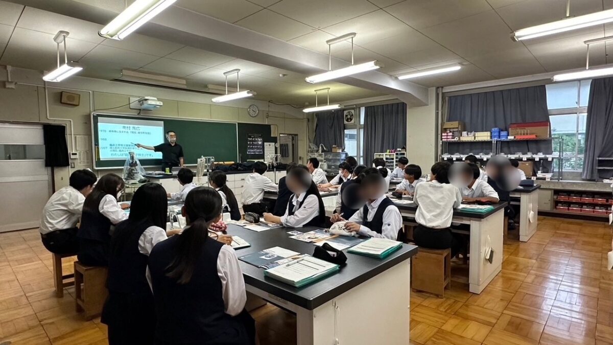 埼玉県立坂戸高等学校１年次でのプロフェッショナル講話がはじまりました！～1日目～（2024年10月3日）